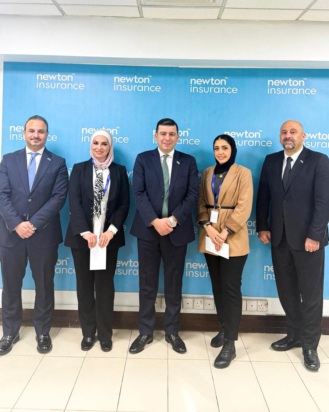 نيوتن للتأمين تكرّم أوائل موظفي دائرة تطوير الأعمال تقديرًا لتميّزهم في الأداء